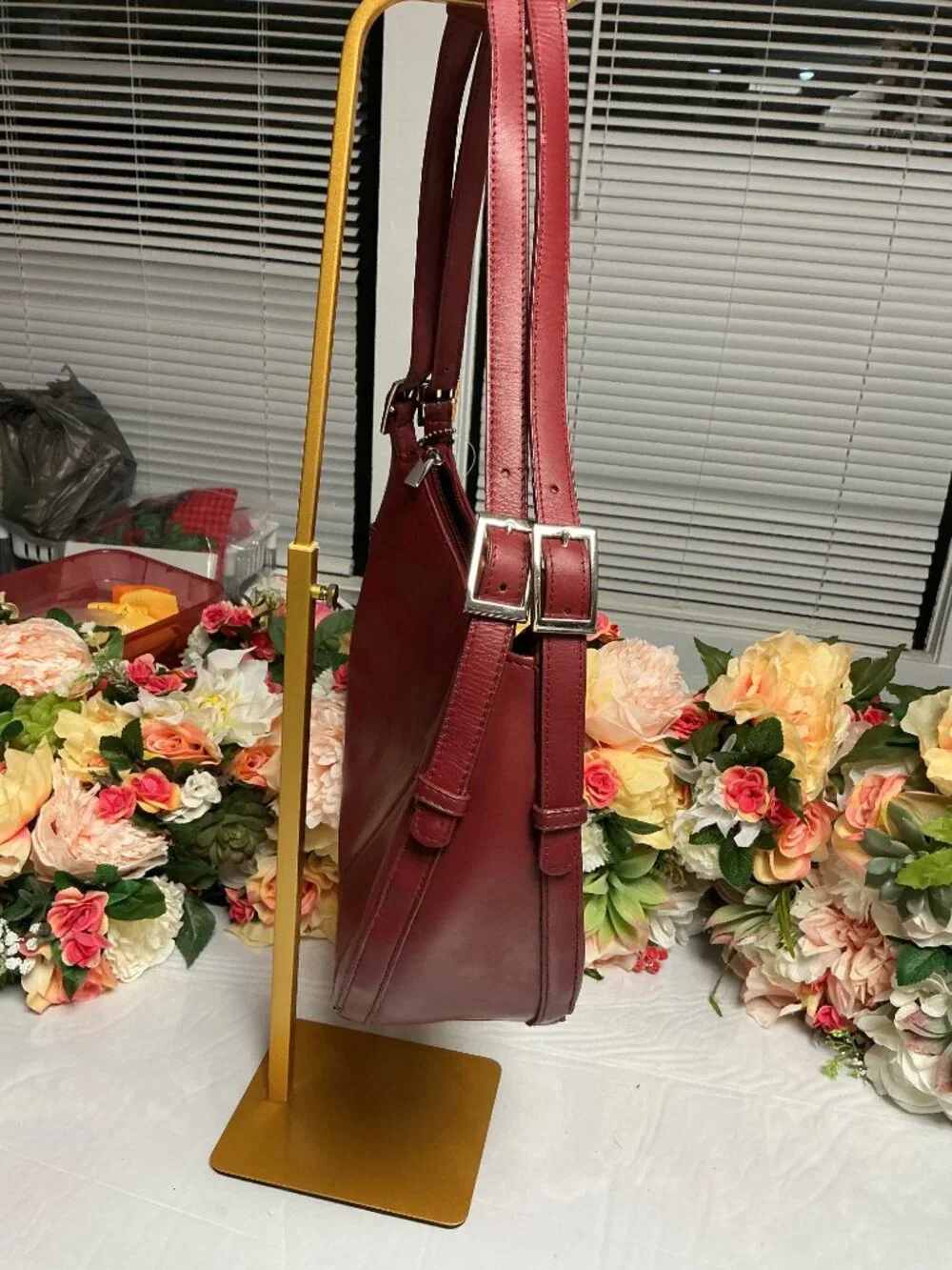 Laura Scott Red Hobo Shoulder Bag Adjustable Double Straps Zip Top